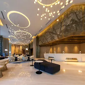 5* Hotel Crowne Plaza Centre By Ihg